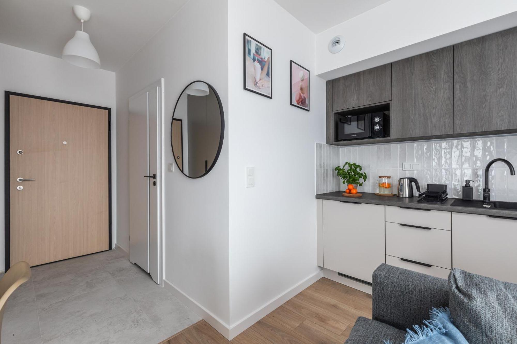 Superapart Nowy Sluzewiec, Next To Chopina Airport, Tor Sluzewiec, Aircondition Warsaw Ngoại thất bức ảnh